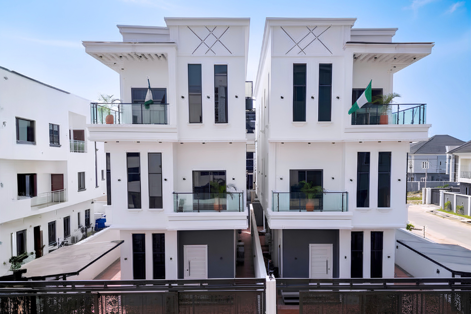 5 Bedroom Fully Detached House